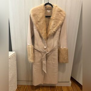 Manoush nwot Beige Faux Fur Trim Long Coat with Belt